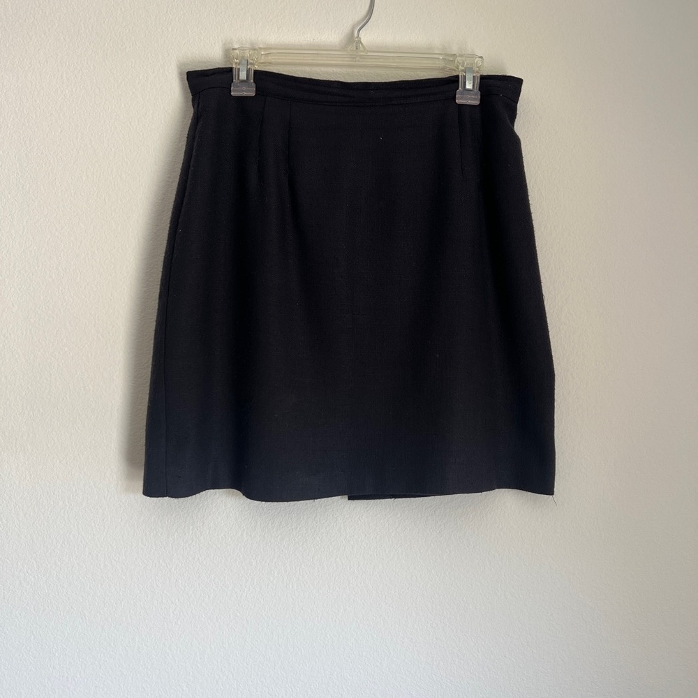 1990s Vintage Elegant Black Women's Skirt